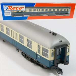 Roco 44685 Steuerwagen mit Mitteleinstieg ozeanblau / beige